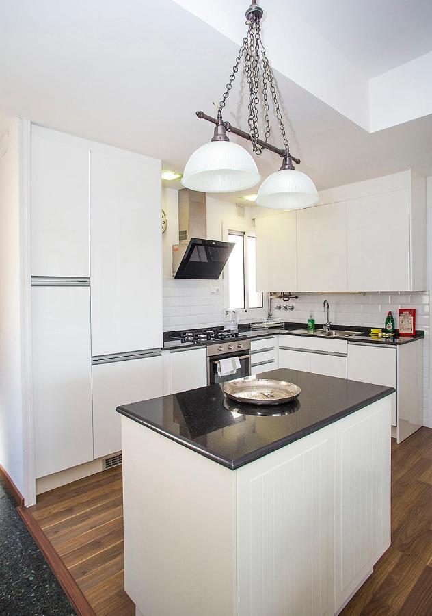 The Gran Via Penthouse Apartment Барселона Екстериор снимка